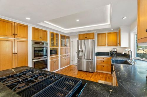 1322 Hamilton Ln, Escondido CA  92029-4316 exterior