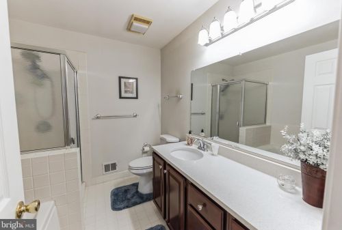 20 Cypress Ln, Downingtown PA  19335-3458 exterior