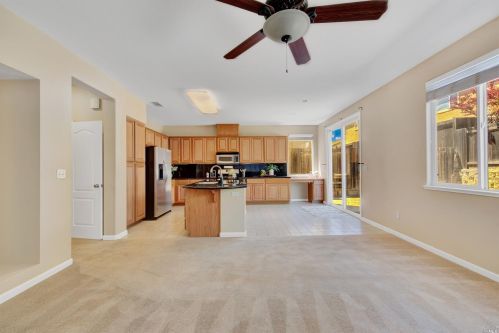 1173 Villaggio Cir, Vacaville CA  95688-8774 exterior