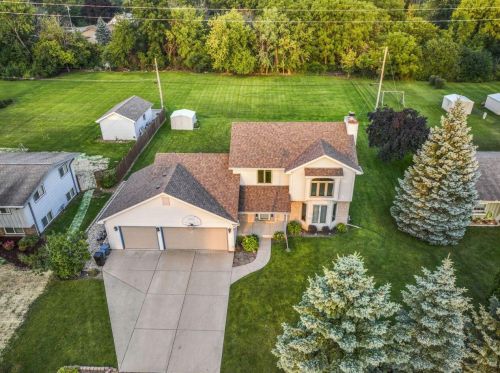 8219 57th Ave, Kenosha, WI 53142-4728