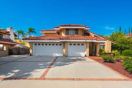 844 Bridgewater Ln, Walnut, CA 91789-1435