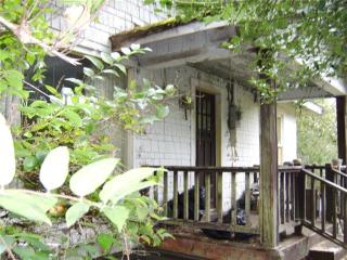 1418 Dickinson Ave, Olympia, WA 98502-4617