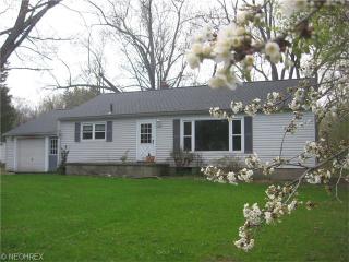 2928 Hametown Rd, Barb, OH 44203-5006