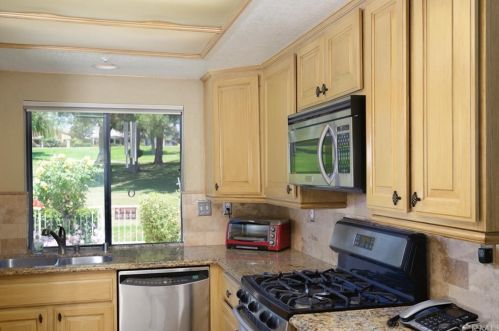 1245 Upland Hills Dr, Upland CA  91784-9167 exterior