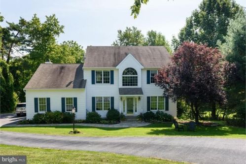 1372 Steeple Chase Rd, Downingtown, PA 19335-3691