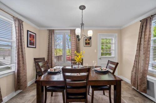 325 Commerce St, Hawthorne NY 10532-2399 exterior