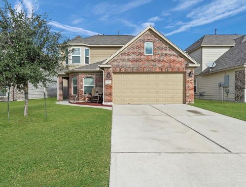 9943 Chimney Swift Ln, Conroe TX  77385-3838 exterior