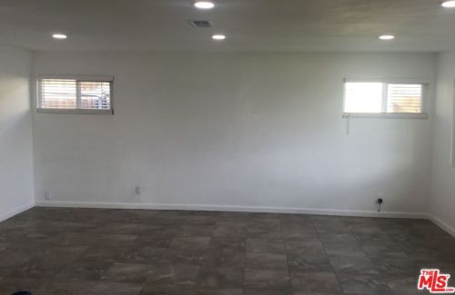 2720 Valencia Dr, Bakersfield CA  93306-6500 exterior