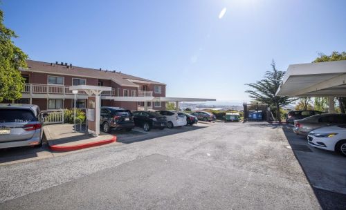 108 Oak Ct, Daly City CA  94014-3508 exterior