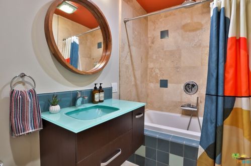 1135 Sunrise Way, Palm Springs CA  92262-5310 exterior