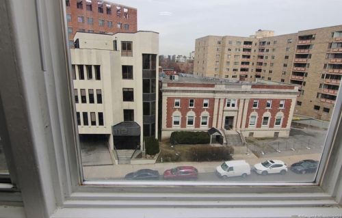 125 Prospect St, Stamford CT  06901-1206 exterior