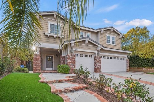 27836 Mariposa Ln, Santa Clarita CA  91384-4114 exterior