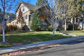 3013 Craftsman Dr, Bend, OR 97701-8336
