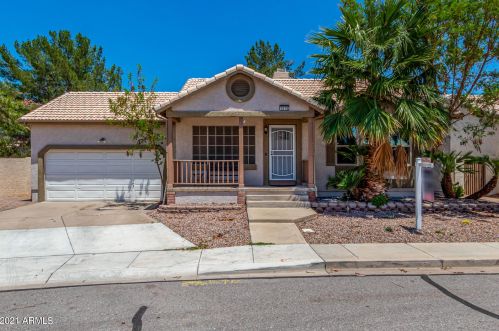 1610 Park Ave, Chandler, AZ 85225-1659