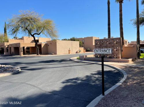 6120 5th St, Tucson, AZ 85711-2526
