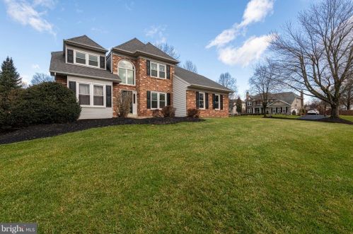 475 Shakespeare Dr, Collegeville, PA 19426-2583