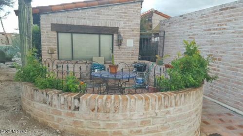 6274 Cerrada Moreno, Tucson, AZ 85718-3145