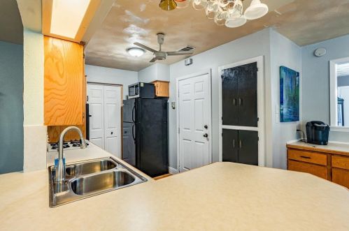 512 La Salle Dr, Richardson TX  75081-3411 exterior