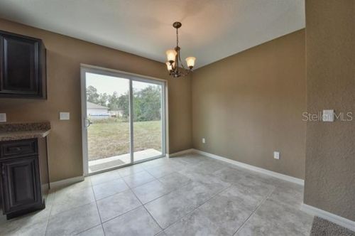 87 Malauka Trak, Ocklawaha, FL 32179-6254