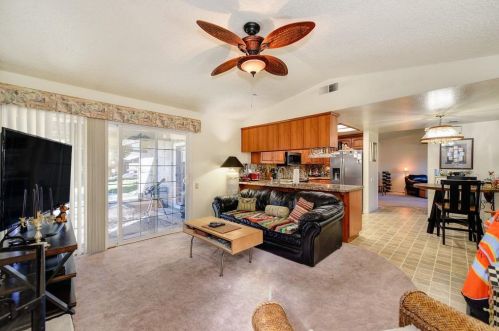 11029 Chemo River Ct, Rancho Cordova CA  95670-2703 exterior