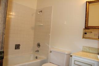 1421 Highland Dr, Manhattan KS  66503-2422 exterior