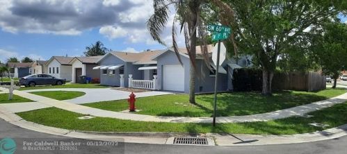 9370 1st Pl, Boca Raton, FL 33428-4540