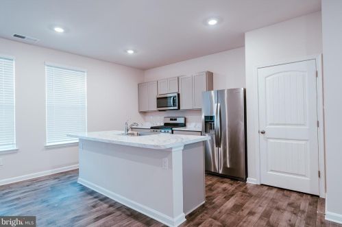 75 Pepperwood Dr, Camden-Wy DE  19934-5211 exterior