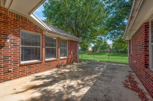 3712 Longhorn Dr, Denton TX  76210 exterior