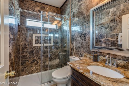 10729 Eagle Eye Pl, Tucson AZ 85737-9074 exterior