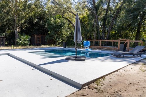 10709 Dixon Dr, Riverview FL  33579-7407 exterior