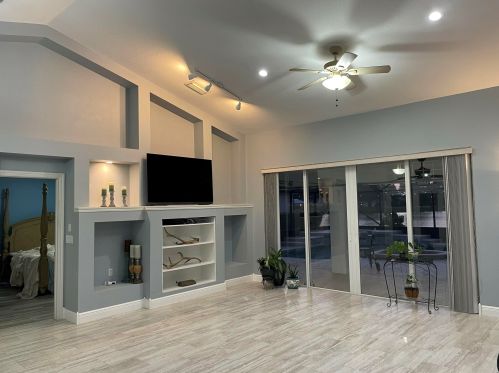 210 Whitewood Dr, Fort Pierce, FL 34953-8200