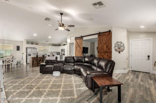 13926 Mauna Loa Ln, Sun City AZ  85379-8672 exterior