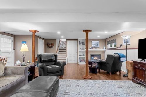 338 Crestway Rd, Englewood OH  45315-9702 exterior