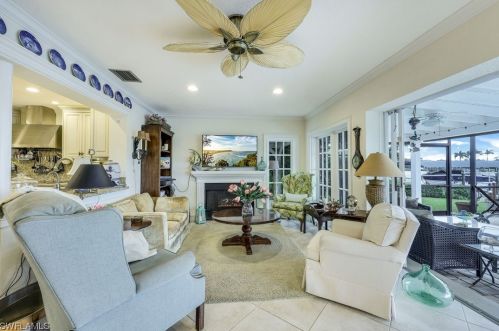 3810 1st Pl, Cape Coral FL  33904-4803 exterior