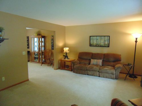 400 Ptarmigan Ct, Otisco, MN 56093-2651