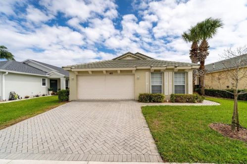 482 Talquin Ln, Fort Pierce, FL 34986-2061
