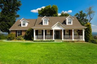 1166 Summerfield Dr, Maryville, TN 37801-2939
