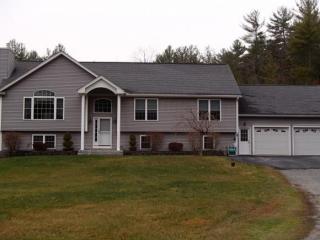 31 Paige Hill Rd, Goffstown, NH 03045-2238