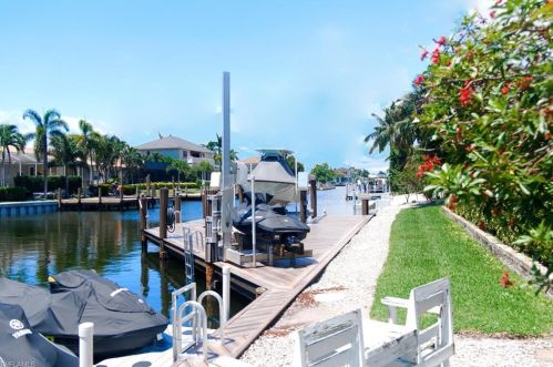 110 June Ct, Marco Island, FL 34145-3533