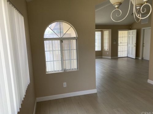 1554 Glenview St, San Bernardino CA  92411-1503 exterior