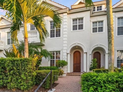 460 11th Ave, Naples, FL 34102-7132
