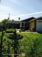 17220 Simonds St, San Fernando CA  91344-3511 exterior