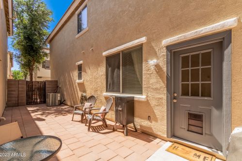 119 Catclaw St, Gilbert AZ 85296-2807 exterior