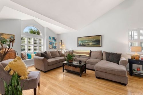 18168 Deer Hollow Rd, Middletown CA  95467-8002 exterior