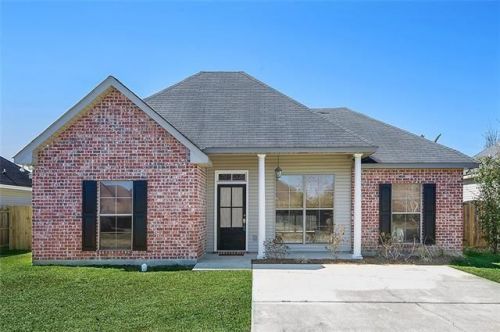 70033 5th St, Covington, LA 70433-6707
