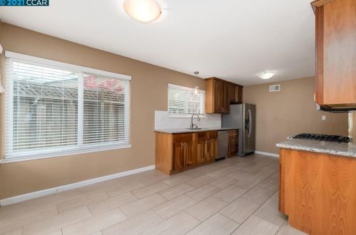 5248 Theresa Way, Livermore CA  94550-2341 exterior