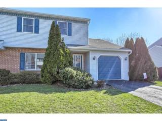 530 Elm St, Dauberville, PA 19533-9500