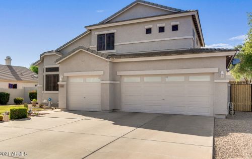 3438 Mockingbird Dr, Gilbert, AZ 85234-2223