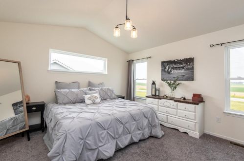 292 Autumn Crest Ln, Lake Mills WI  53551-1951 exterior