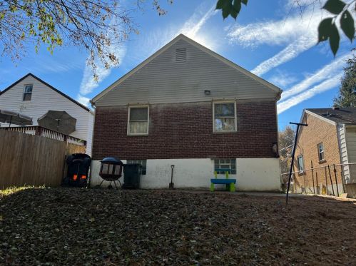 2430 Bremont Ave, Cincinnati OH 45237-4908 exterior